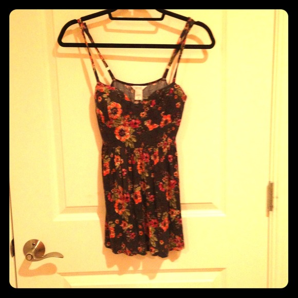 Charcoal colored flowery pattern top