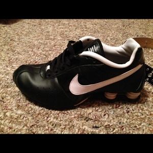 Nike shox