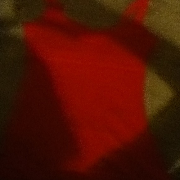 Red Converse cami