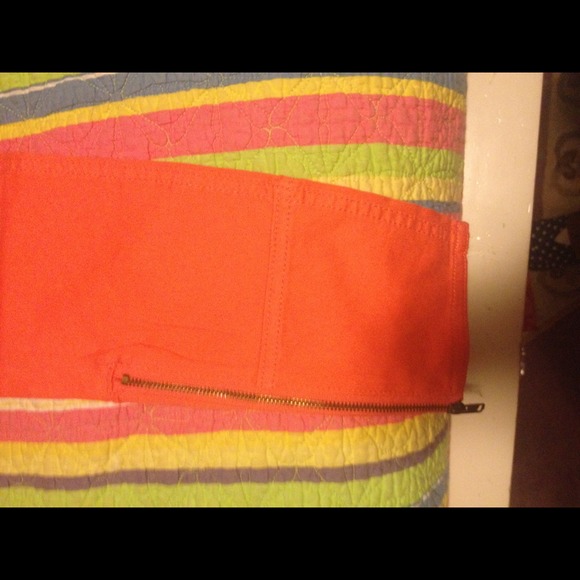 💥BRAND NEW 💥Coral , skinny jeans - Picture 2 of 3