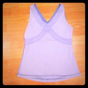 Lululemon frost blue tank with bra