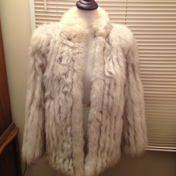 Saga Fox Jackets & Blazers - Authentic Saga Fox Fur Coat Jacket