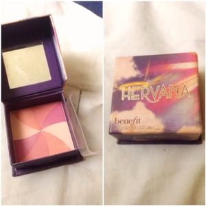 BENEFIT HERVANA BLUSH