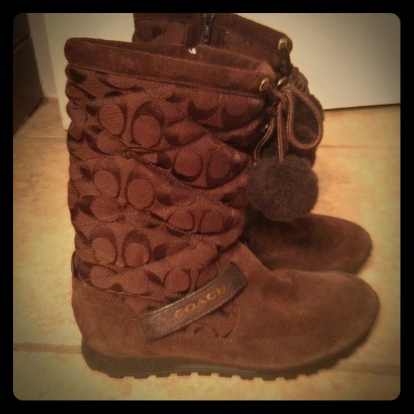 Sold! Brown juniper coach boots, size 7.5