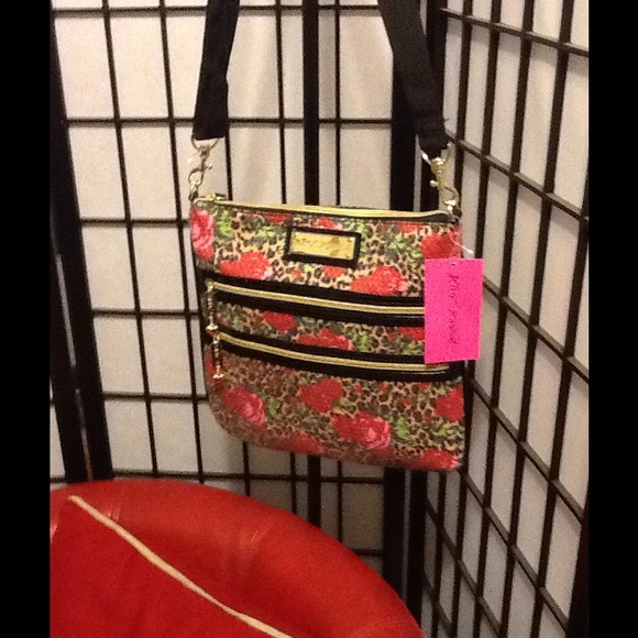 Betsey Johnson Cheetah Blossom/ MAKE ME AN OFFER!!