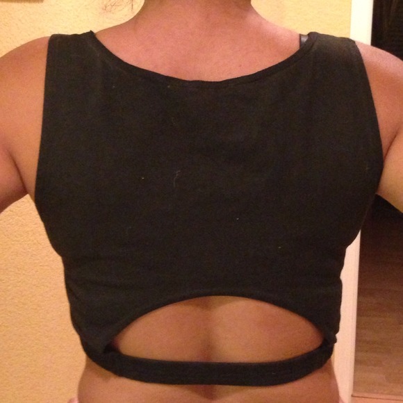 FRESH crop top - Picture 2 of 3