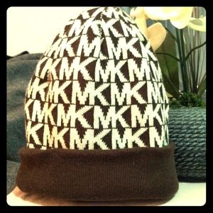 Michael Khors winter beanie