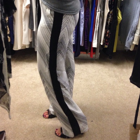 Trina Turk Silk Pants - Picture 2 of 4