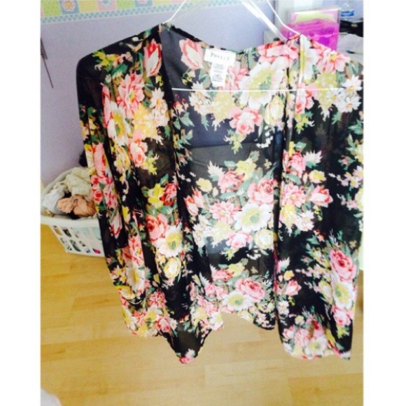 Floral kimono