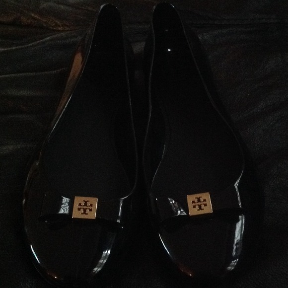 Tory Burch flats