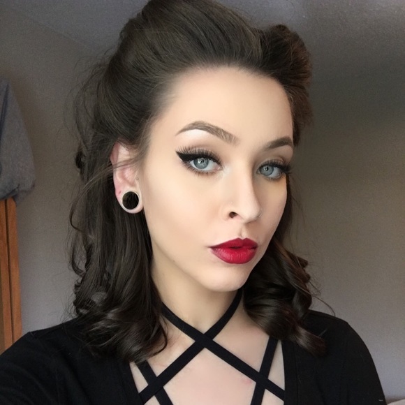 Meet the Posher! - Picture 2 of 6