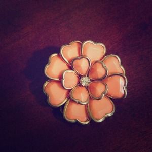 Pink flower, heart, faux diamond brooch🎀