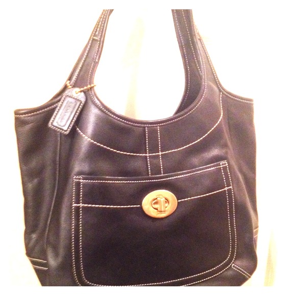 Coach large leather black tote