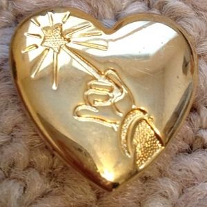 Variety Club Arm and Wand Disney pin