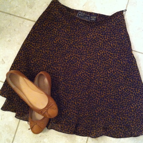 Leopard rayon tiered skirt M