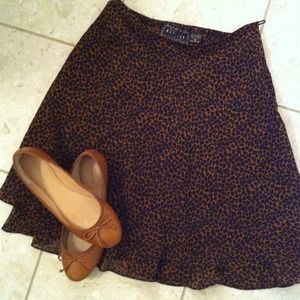 Leopard rayon tiered skirt M