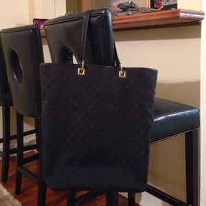 Gucci tote bag