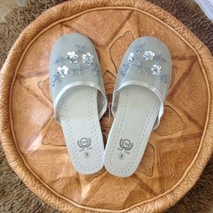 Silver sequin Chinese slippers