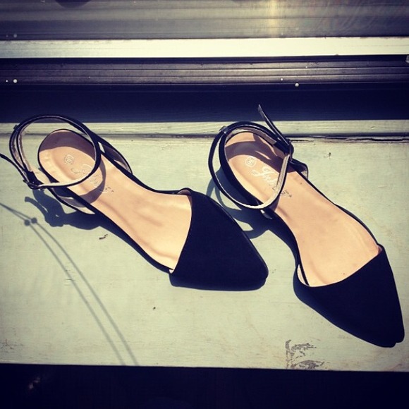 Shoes - Pixie Market Pointed Toe Ankle Strap Flats