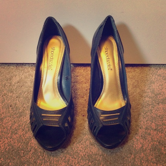 Shoedazzle Shoes - XSOLDX *Host Pick* Classic Blue High Heels