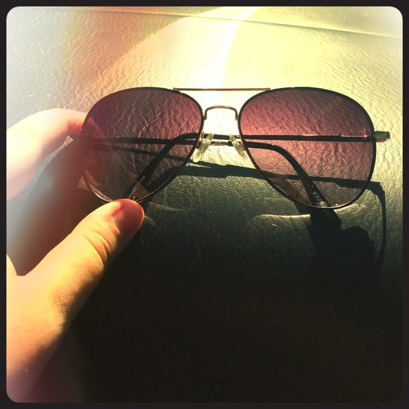 Black and gold express aviators