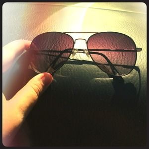 Black and gold express aviators