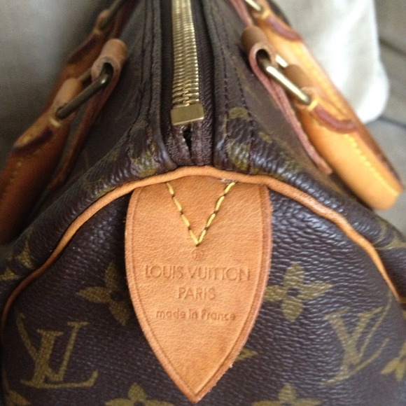⛔️SOLD⛔️Louis Vuitton Monogram Speedy 25 - Picture 2 of 4