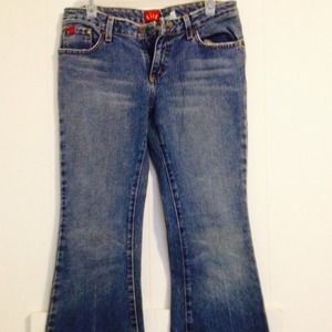 Tilt Jeans