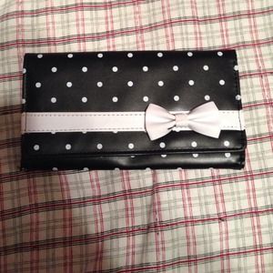 Pretty Polka dotted wallet