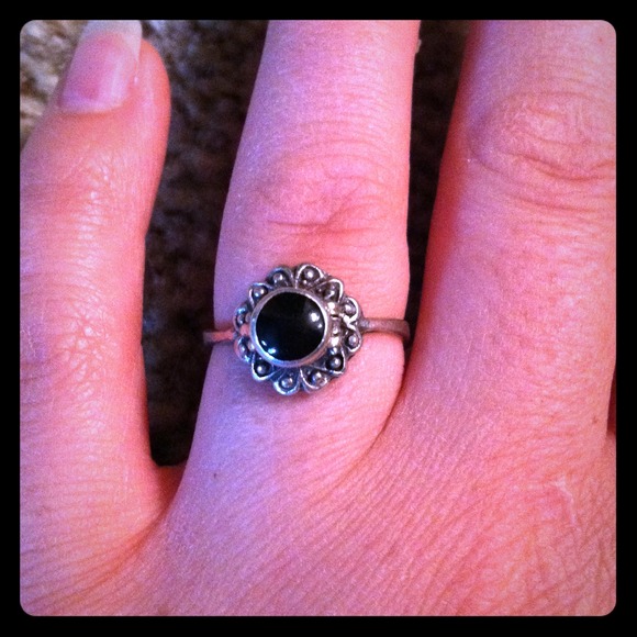 Jewelry - Sterling Silver Unique Ring