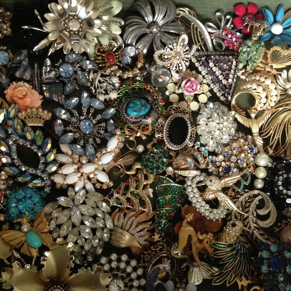 BROOCHES!  Buy one or bundle!!  Signed vintage...
