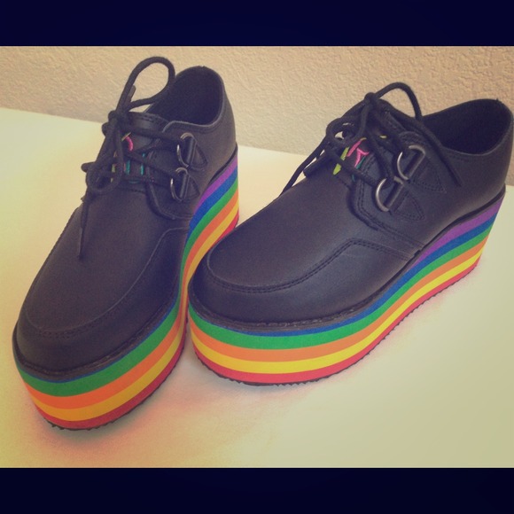 🚫SOLD🚫 Y.R.U Rainbow Platform Creeper