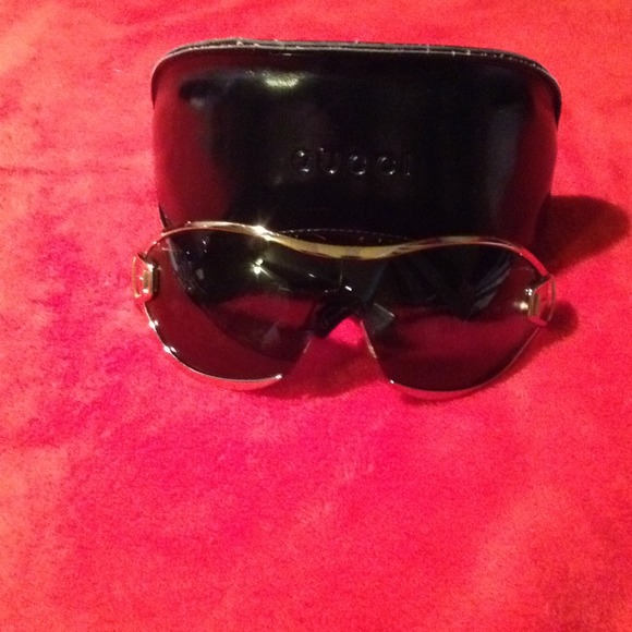 Gucci sunglasses