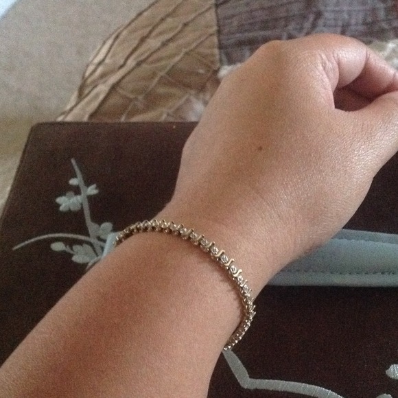 SOLD Authentic diamond jr. tennis bracelet