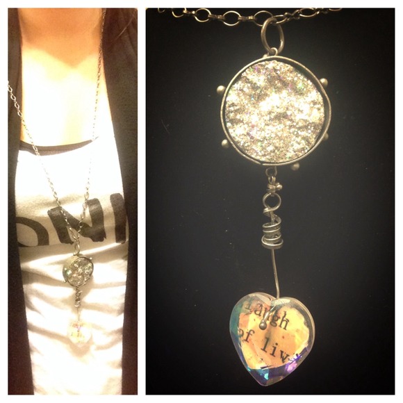 Super Sparkly Dangle Heart Necklace