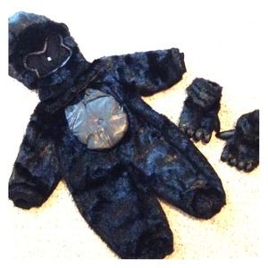 Tom Arma Toddler Gorilla Costume!!