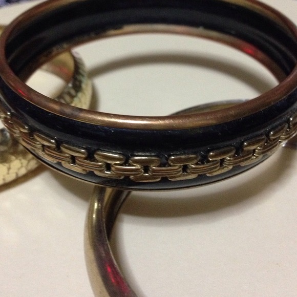 Bundle Of 3 Bangles - Picture 4 of 4