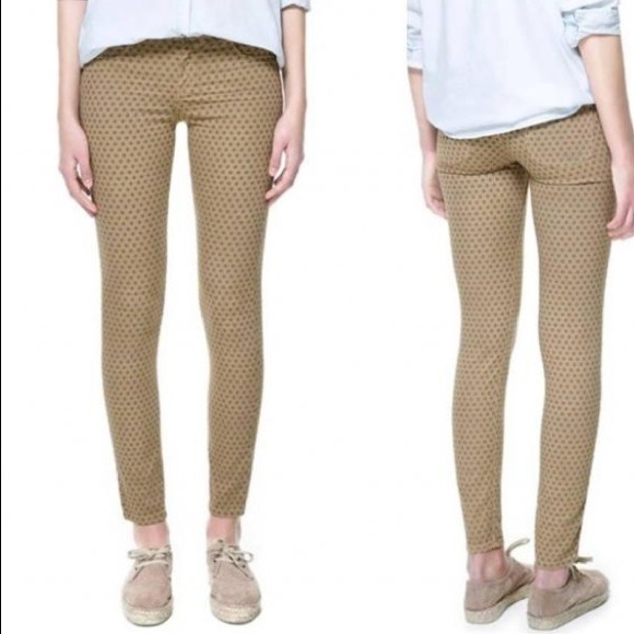 Zara Denim - ✂️SALE✂️Zara skinny polka dot jeans