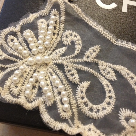 ⛔Sold bundle🎀Beautiful necklace with pearl 🎉 - Picture 2 of 4