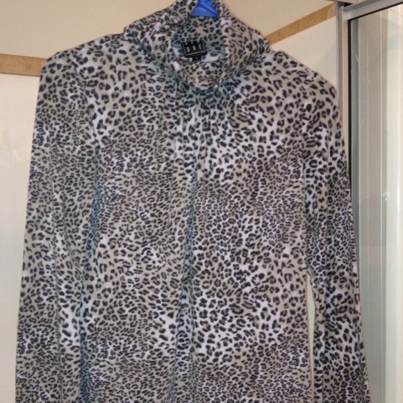 Cheetah print turtleneck