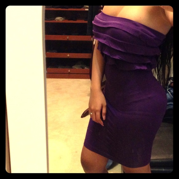 🚫TRADED🚫****^Ruffled tube dress