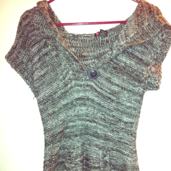 Black gray & white sweater