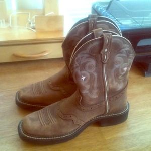 Justin gypsy boots