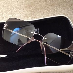 100% Authentic Chanel sunglasses with case!