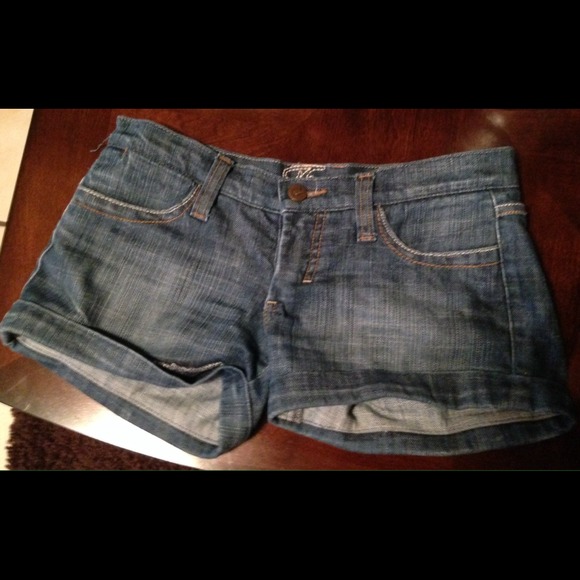 Frankie B. Denim Shorts - Picture 2 of 2