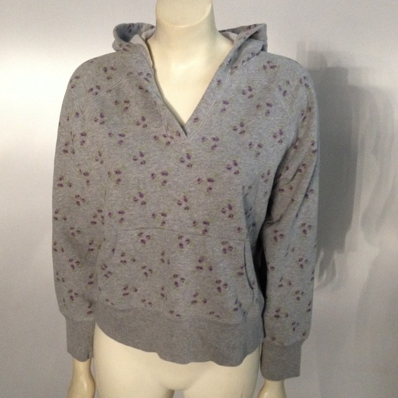 🚫BUNDLED🚫Gapbody crop floral hoodie