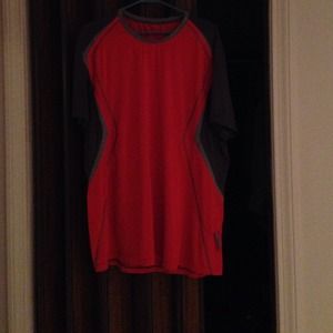 Men's Lululemon short sleeve