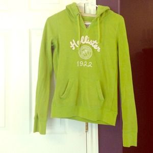 Hollister sweatshirt