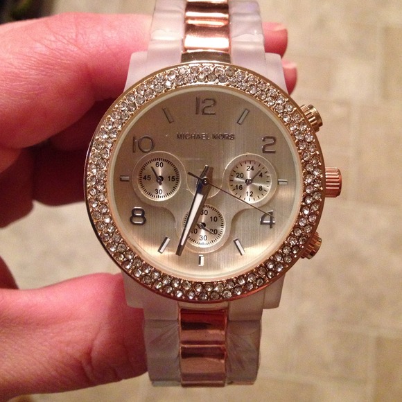 Awesome MK Watch!! Brand New!!
