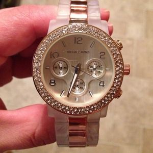 Awesome MK Watch!! Brand New!!